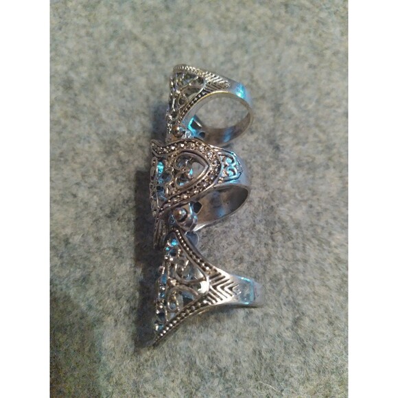 Vintage Style Triple Finger Armor Ring Silver Filigree Gothic Statement Jewelry - Picture 3 of 4